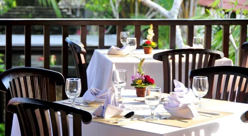 Puri Yuma Hotel Denpasar Eksteriør billede