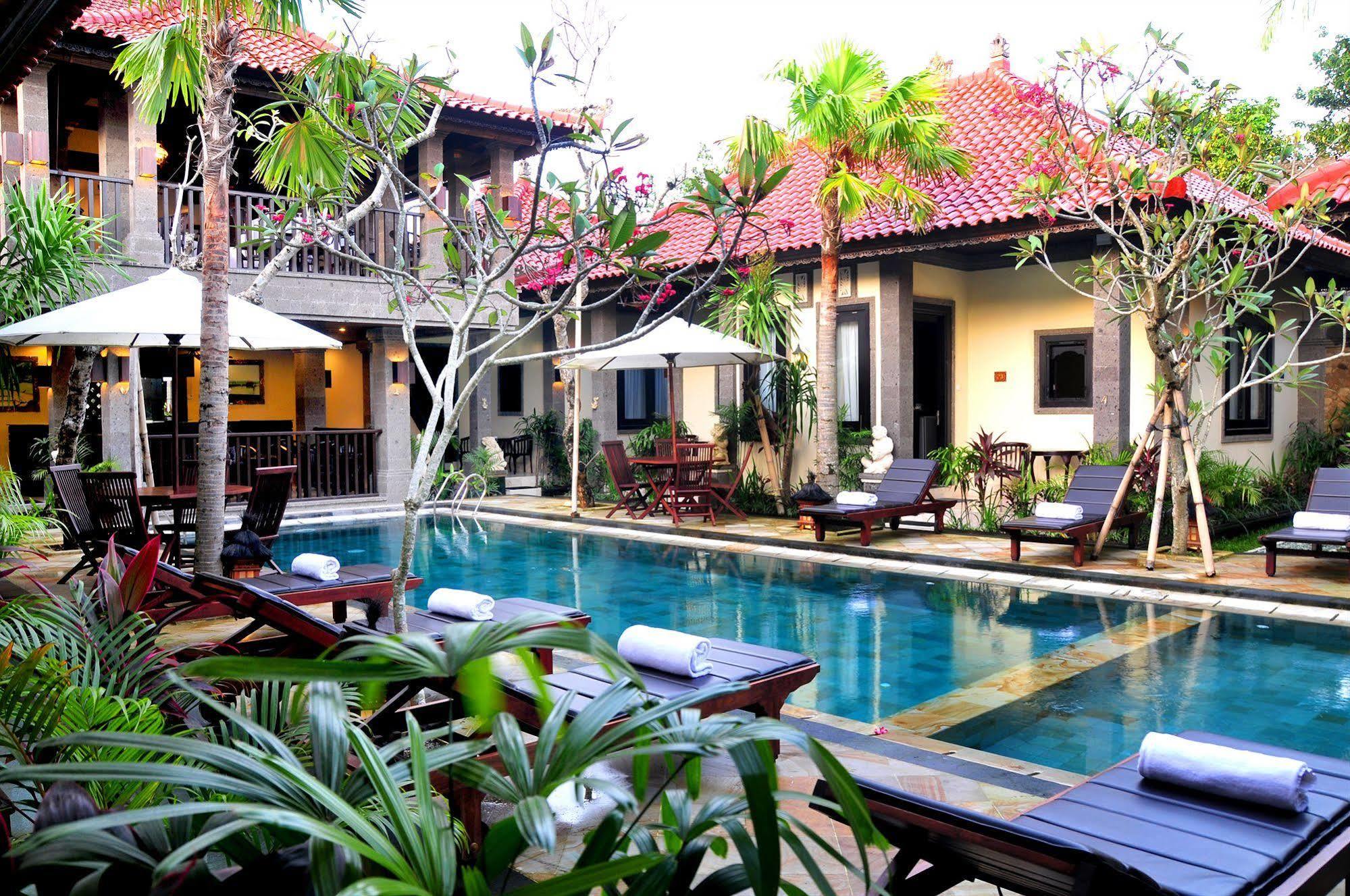 Puri Yuma Hotel Denpasar Eksteriør billede