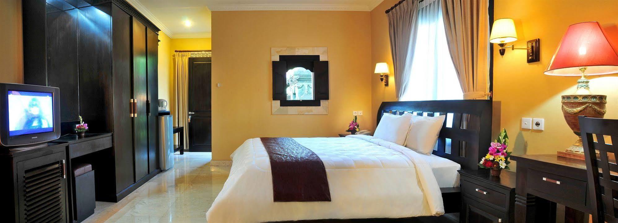 Puri Yuma Hotel Denpasar Eksteriør billede