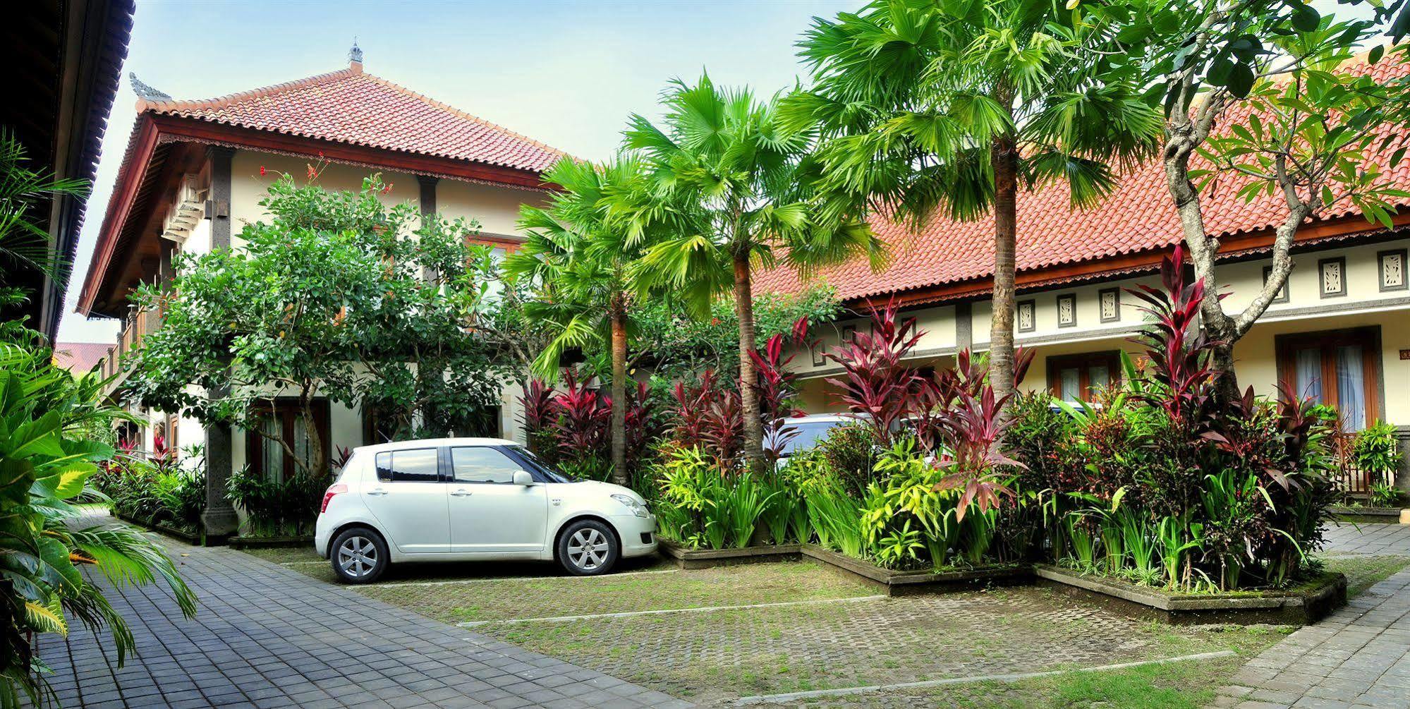 Puri Yuma Hotel Denpasar Eksteriør billede